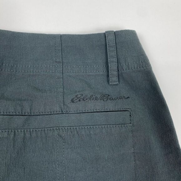 Eddie Bauer Womens Sz 6 Gray Bermuda Shorts Nylon Stretch Hiking Outdoors - Picture 4 of 8